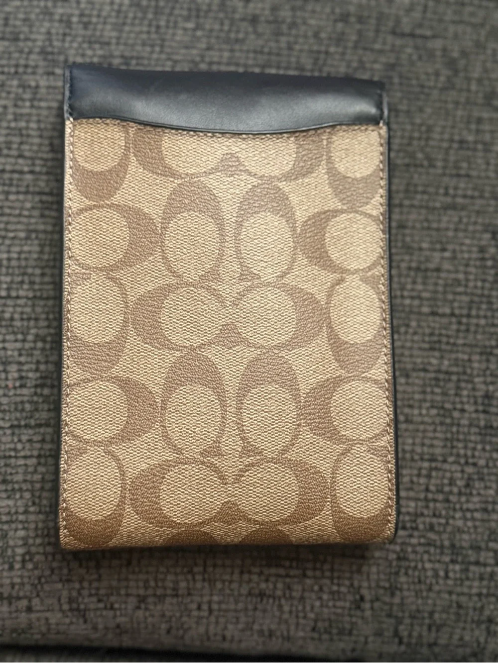 Coach Two-Tone Signature Canvas Phone Pouch - Tan & Black